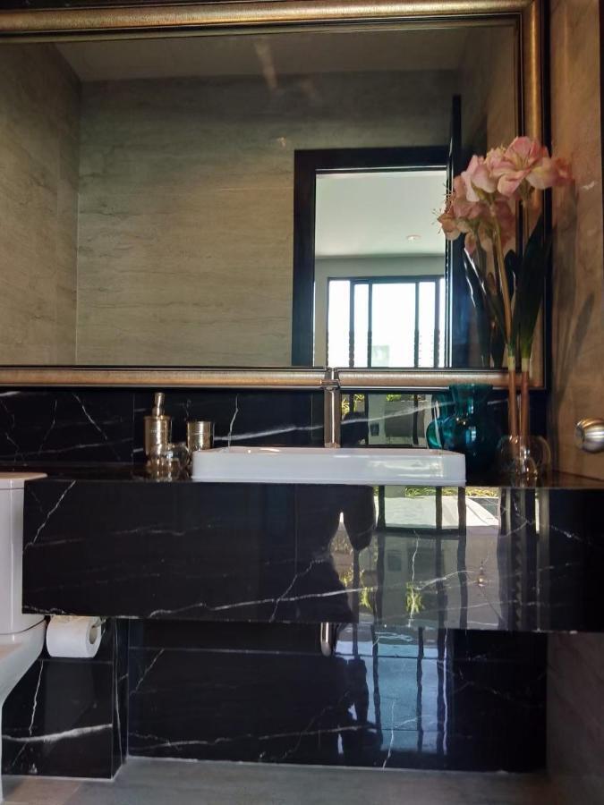The Regent ​Phuket ​Serviced Apartment ​Kamala ​Beach Praia de Kamala Exterior foto